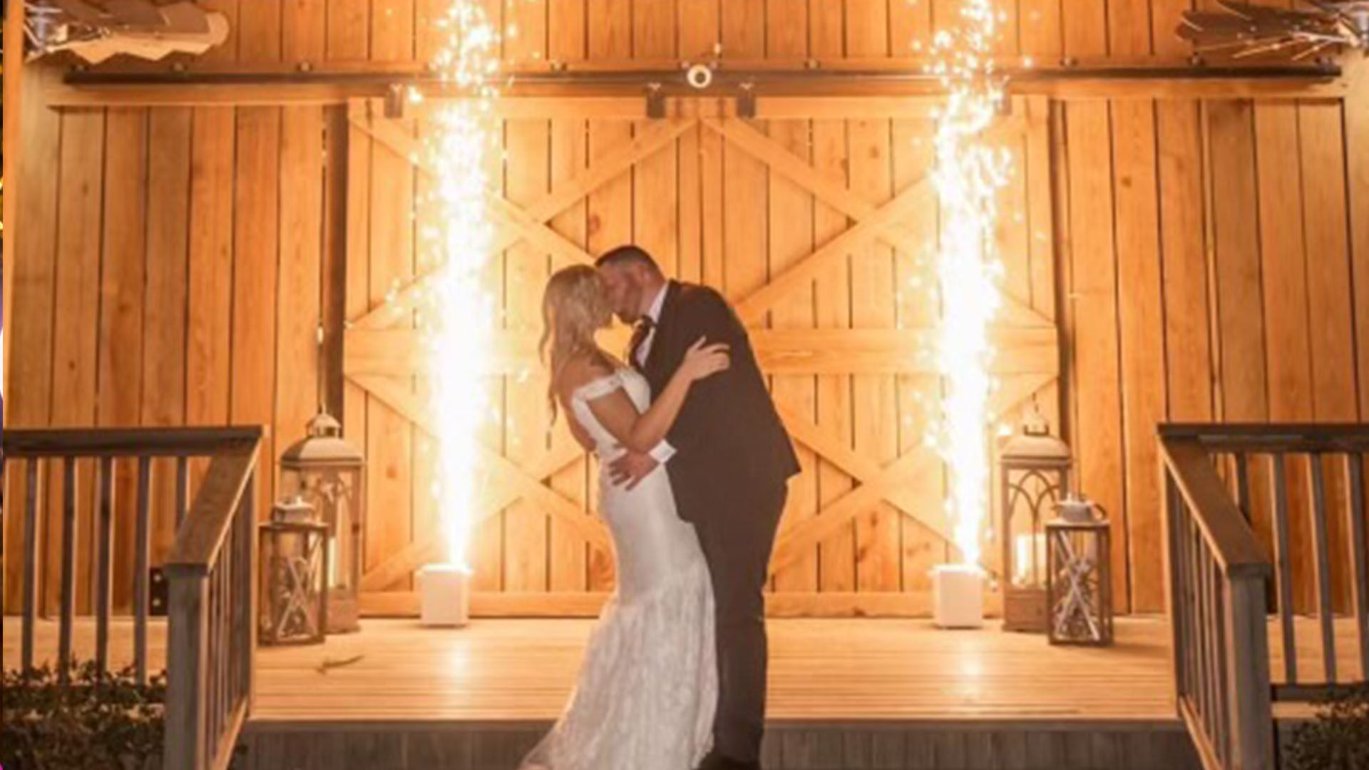 Cold sparklers at Jacksonville wedding reception first dance